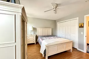 25 Riverside Dr, Clinton, CT 06413 - Photo 8