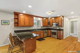 11 Lantern Hill Ln, Guilford, CT 06437 - Photo 8