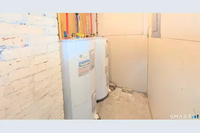 454 Pembroke Street, Bridgeport, CT 06608 - Photo 36