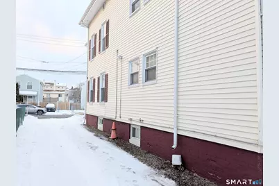 454 Pembroke Street, Bridgeport, CT 06608 - Photo 38