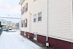 454 Pembroke St, Bridgeport, CT 06608 - Photo 38