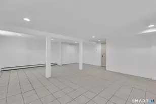 22 Mohawk Cir, Newington, CT 06111 - Photo 36