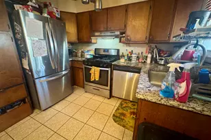 8 Meadow Rd, Hamden, CT 06514 - Photo 8