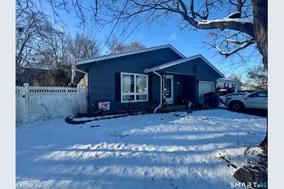 8 Meadow Road, Hamden, CT 06514 - Photo 2