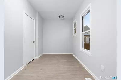 301 Poplar Street, Bridgeport, CT 06605 - Photo 14