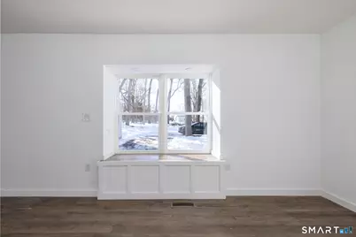 6 Waterbury Road, North Haven, CT 06473 - Photo 12