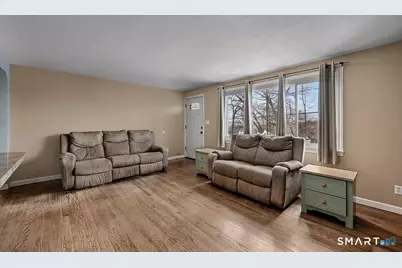 70 Baldwin Street, Meriden, CT 06451 - Photo 12