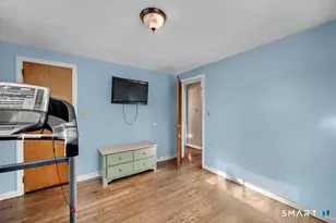 70 Baldwin St, Meriden, CT 06451 - Photo 22