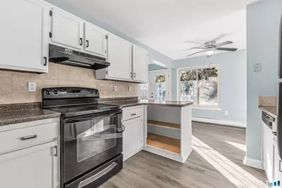 131 Woodland Drive #131, Cromwell, CT 06416 - Photo 6