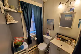 164 Edgewood St, Hartford, CT 06112 - Photo 24