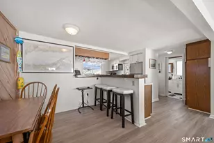 33 Beach Rd W, Old Saybrook, CT 06475 - Photo 10