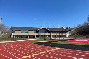 61 8th St, Derby, CT 06418 - Photo 12