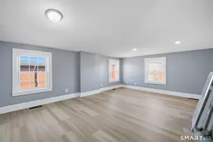 51 Congress St, Hartford, CT 06114 - Photo 8