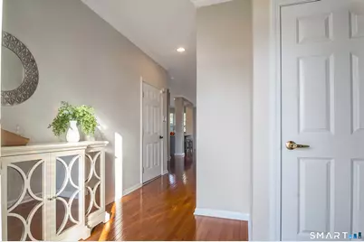 76 Park Place Circle, West Hartford, CT 06110 - Photo 4