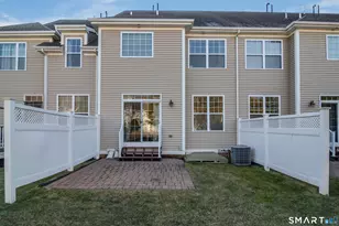 76 Park Pl Cir, West Hartford, CT 06110 - Photo 10