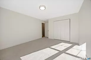 180 S Washington St, Plainville, CT 06062 - Photo 14