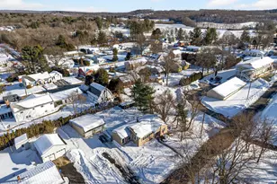 33 Parker Ave, Griswold, CT 06351 - Photo 6