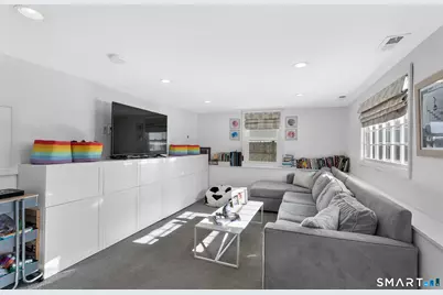 75 Spinning Wheel Road, Fairfield, CT 06824 - Photo 14