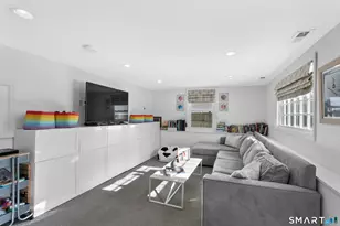 75 Spinning Wheel Rd, Fairfield, CT 06824 - Photo 14