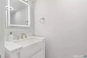 281 Wood House Rd, Fairfield, CT 06824 - Photo 8