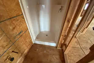 37 Fulton Dr, New Fairfield, CT 06812 - Photo 24