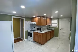 214 Columbia St, New Britain, CT 06052 - Photo 6