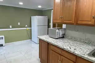 214 Columbia St, New Britain, CT 06052 - Photo 8