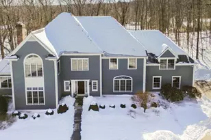 102 Coventry Ln, Trumbull, CT 06611 - Photo 40