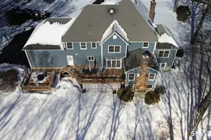 102 Coventry Ln, Trumbull, CT 06611 - Photo 38