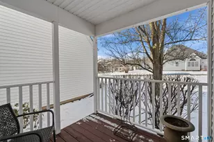 170 Thistle Pond Dr, Bloomfield, CT 06002 - Photo 4