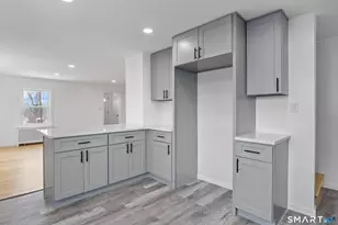 328 Curtis St, Meriden, CT 06450 - Photo 8