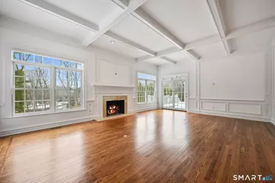 24 Clearview Lane, New Canaan, CT 06840 - Photo 10