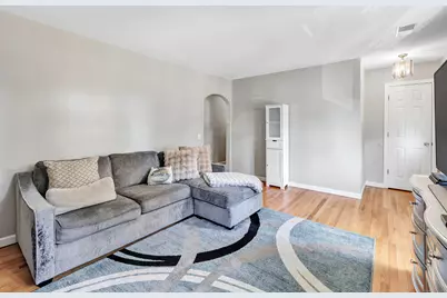 574 Thorme Street, Bridgeport, CT 06606 - Photo 4