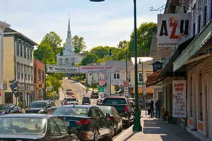 19 Pearl St, Groton, CT 06355 - Photo 36