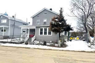 128 Franklin St, Waterbury, CT 06706 - Photo 2