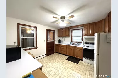 329 Ezra Street, Bridgeport, CT 06606 - Photo 6