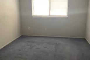 500 Darling St, Southington, CT 06489 - Photo 12