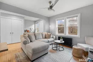 7 Willowbrook Pl, Stamford, CT 06902 - Photo 2