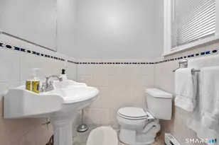 7 Willowbrook Pl, Stamford, CT 06902 - Photo 8