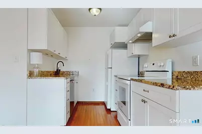 241 West Walk #241, West Haven, CT 06516 - Photo 6