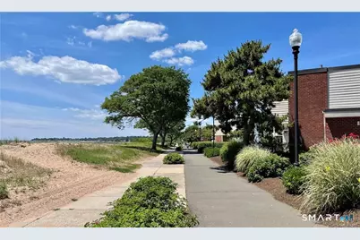 241 West Walk #241, West Haven, CT 06516 - Photo 14