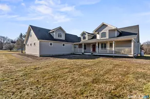 7 Lower County Rd, Roxbury, CT 06783 - Photo 2