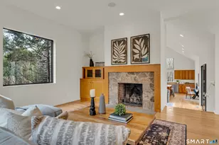 25 Sullivan Dr, Guilford, CT 06437 - Photo 12