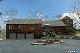 25 Sullivan Dr, Guilford, CT 06437 - Photo 2