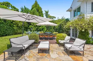 23 Auldwood Rd, Stamford, CT 06902 - Photo 26