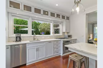 23 Auldwood Road, Stamford, CT 06902 - Photo 12