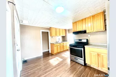 128 Franklin Street #2nd Floor, Waterbury, CT 06706 - Photo 4