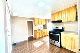 128 Franklin St, Waterbury, CT 06706 - Photo 4