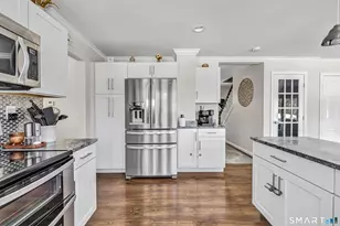 24 Big Spruce Ln, West Haven, CT 06516 - Photo 16