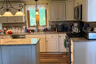 32 Brook Rd, Enfield, CT 06082 - Photo 10